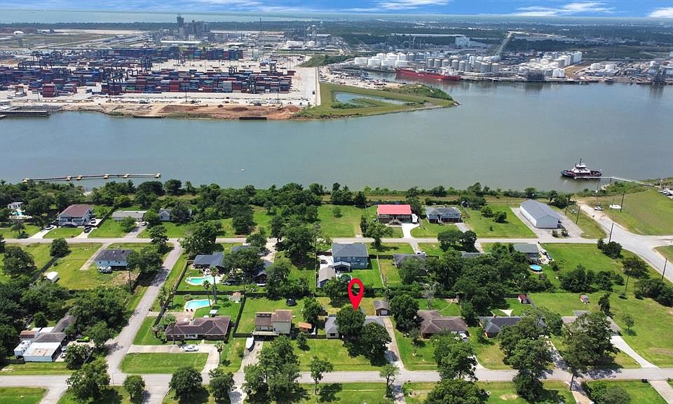 611 N Shady Ln, La Porte, TX 77571 MLS 93124156 Zillow