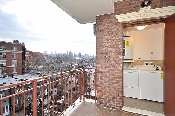 Rented by Astoria NY Condos | media 63