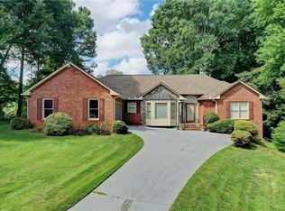 5881 Brassie Ridge Ln, Ellenwood, GA 30294