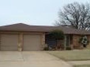 2429 SW 92nd St, Oklahoma City, OK 73159