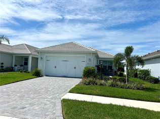8165 Sternway Rd, Sarasota, FL 34240
