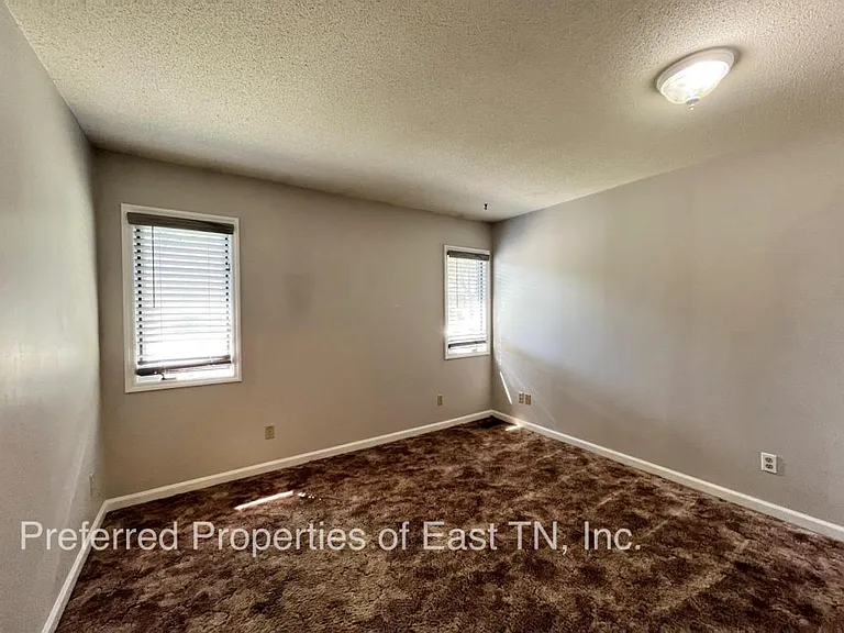 1153 Timbers E — Photo 9