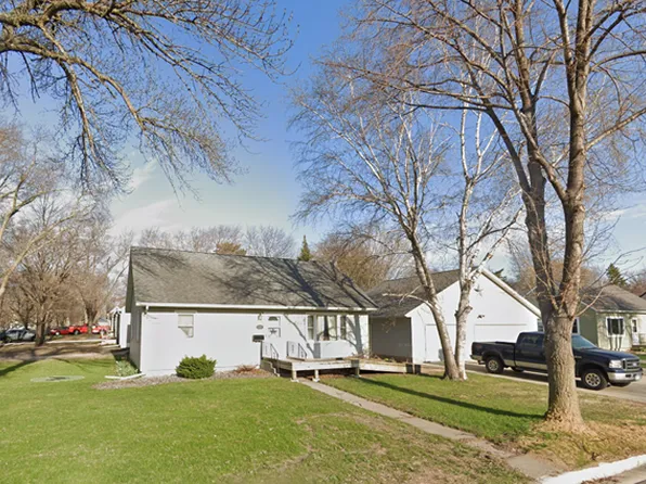 201 N Gorman Ave, Litchfield, MN 55355