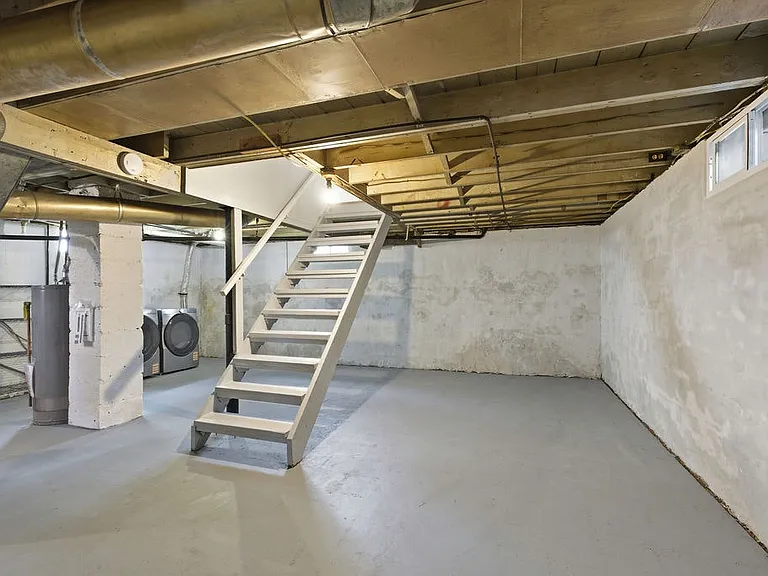 Plenty of room for storage and organization