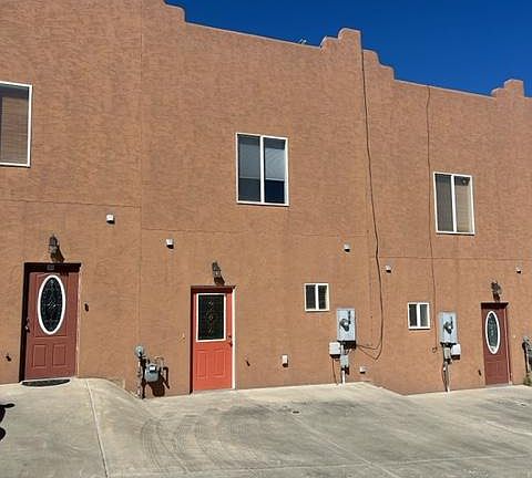 2nd image of 3896 N Butler Ave Unit 105
