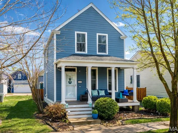 3305 Canal St, Saint Charles, MO 63301