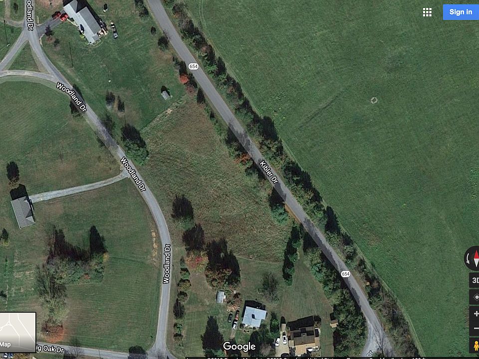 1st image of Woodland Dr