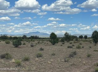 18C W Warren Rd, Ash Fork, AZ 86320