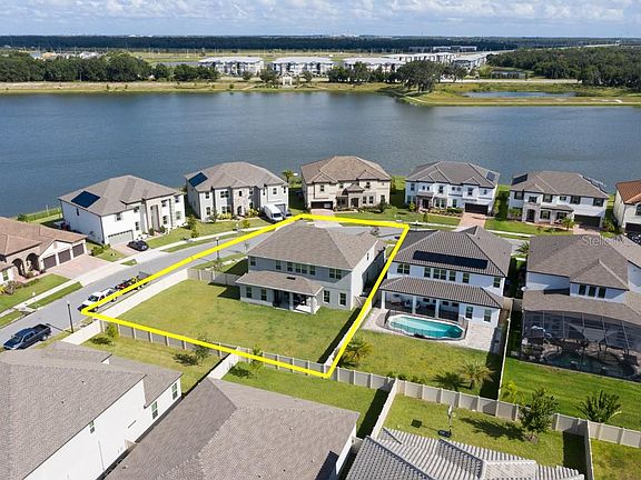 3rd image of 3294 Preserve Dr