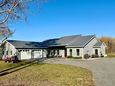 101 Barrett Rd, Moira, NY, 12957