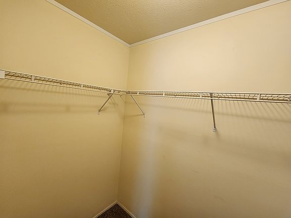 5th image of 1707 Sherwood Dr #300
