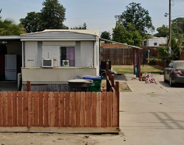 2nd image of 644 W Addie Ave