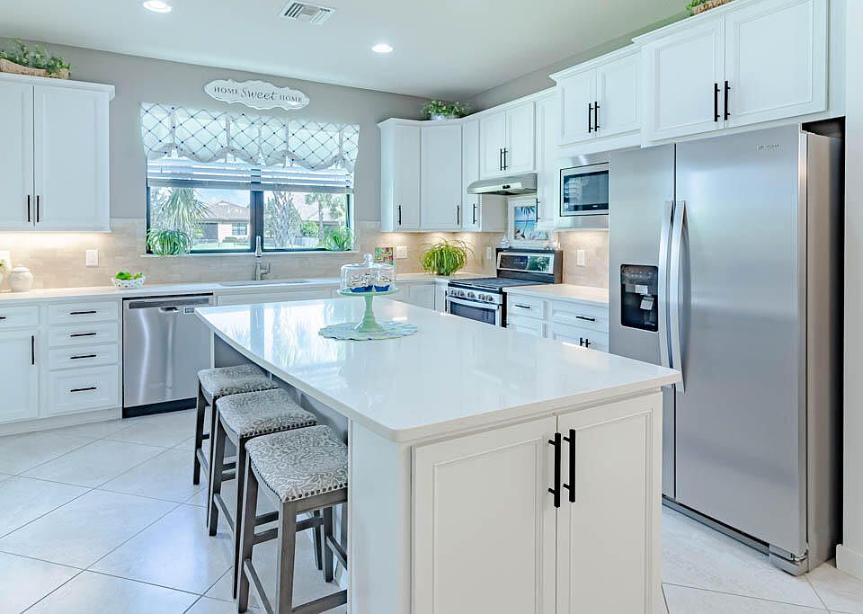 1st image of 549 SE Monet Drive