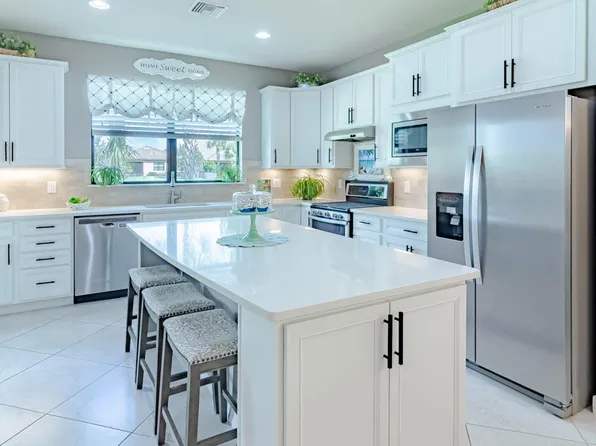 549 SE Monet Drive, Port St Lucie, FL 34984