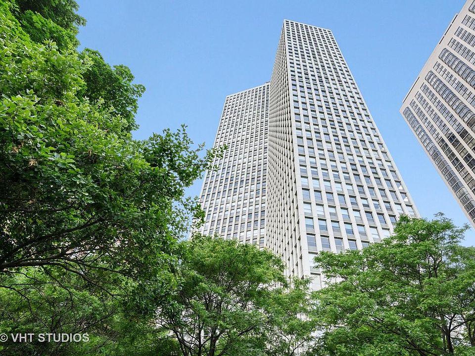 1st image of 2626 N Lakeview Ave APT 1609
