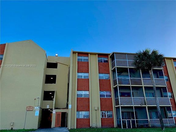 5th image of 3700 NW 21st St APT 114