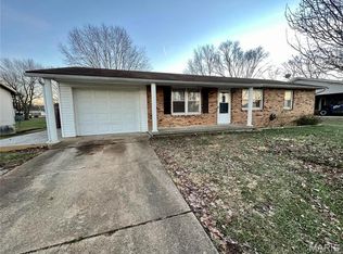 311 Sherlock Dr, Fredericktown, MO 63645