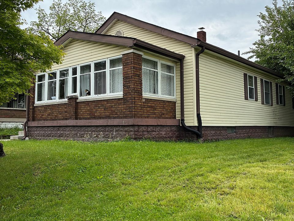 1st image of 1531 E Legrande Ave