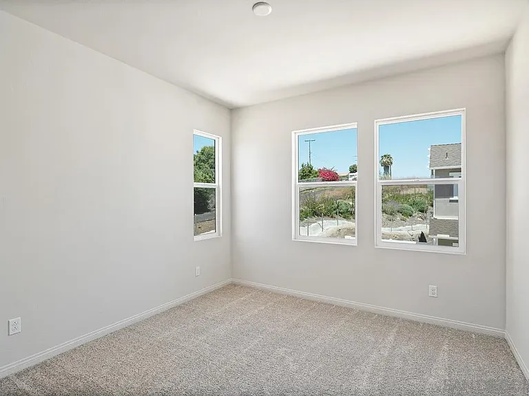 1527 Wingwood Ln — Photo 21
