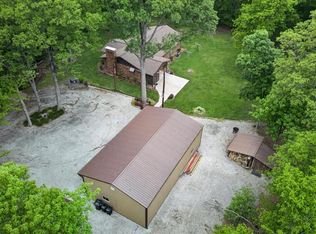 1565 Centerville Rd, Columbia, IL 62236