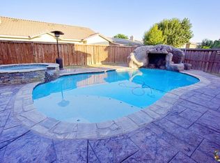 808 Shelbie Ave, Brawley, CA 92227
