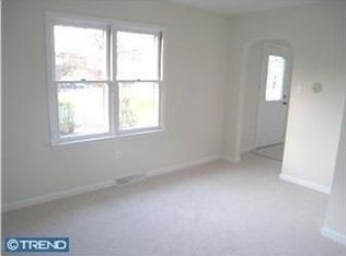 1845 Fitzwatertown Rd, Willow Grove, PA 19090