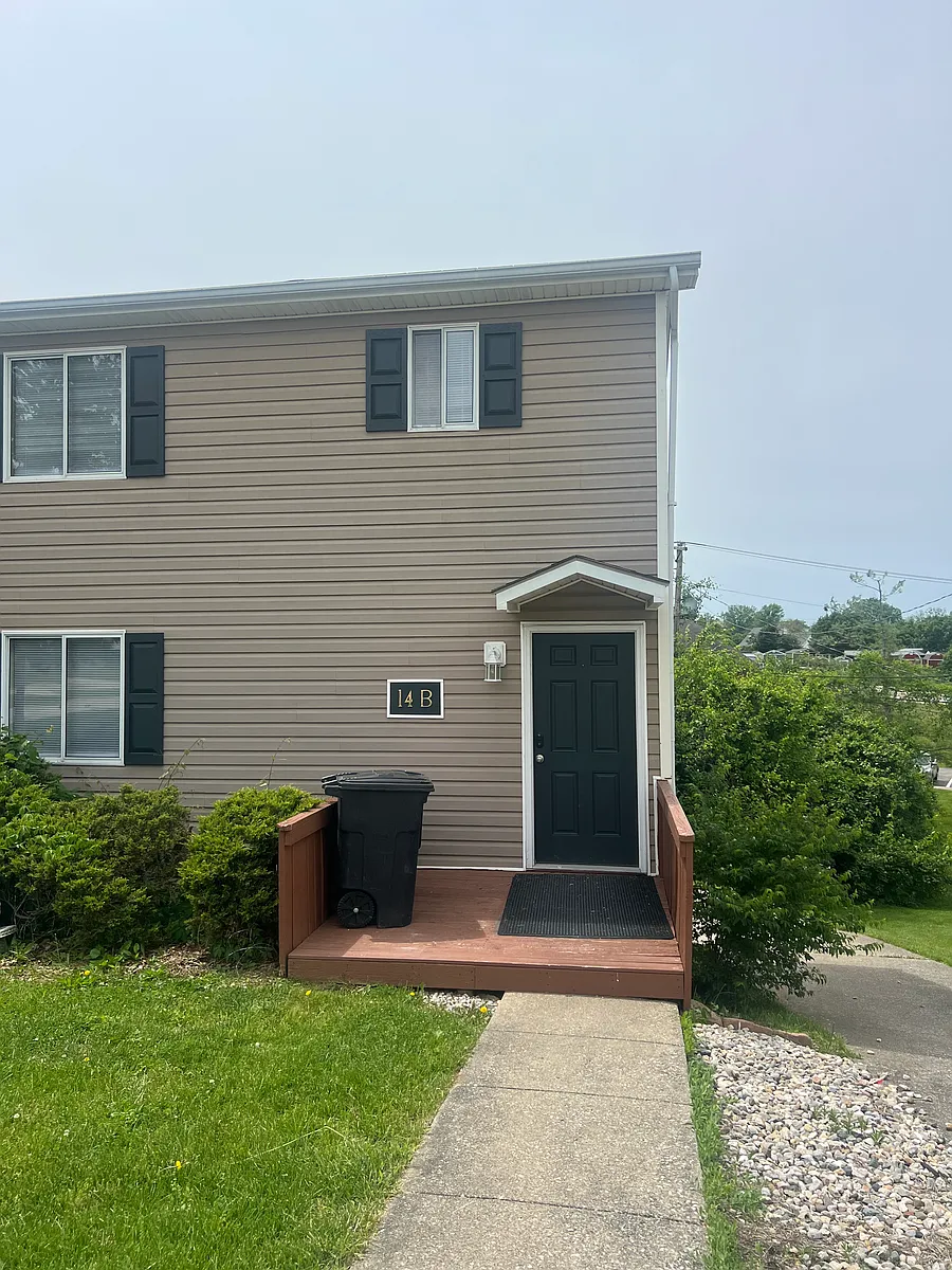 Building Photo - 14 Harmony Landing Ct #B
