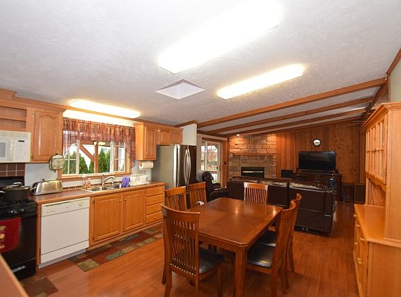 5th image of 22918 Long Beach Dr