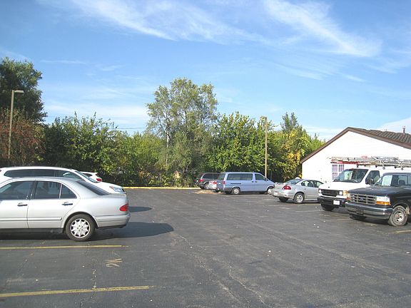 3rd image of 3K Fernwood Dr