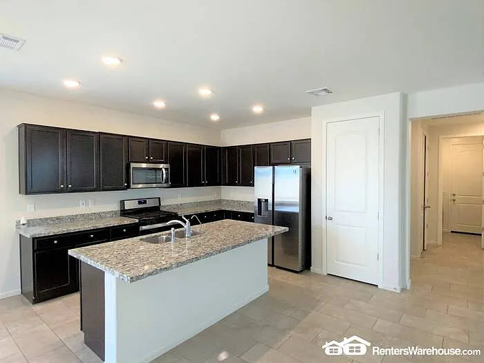 734 W Nova Pl — Photo 7