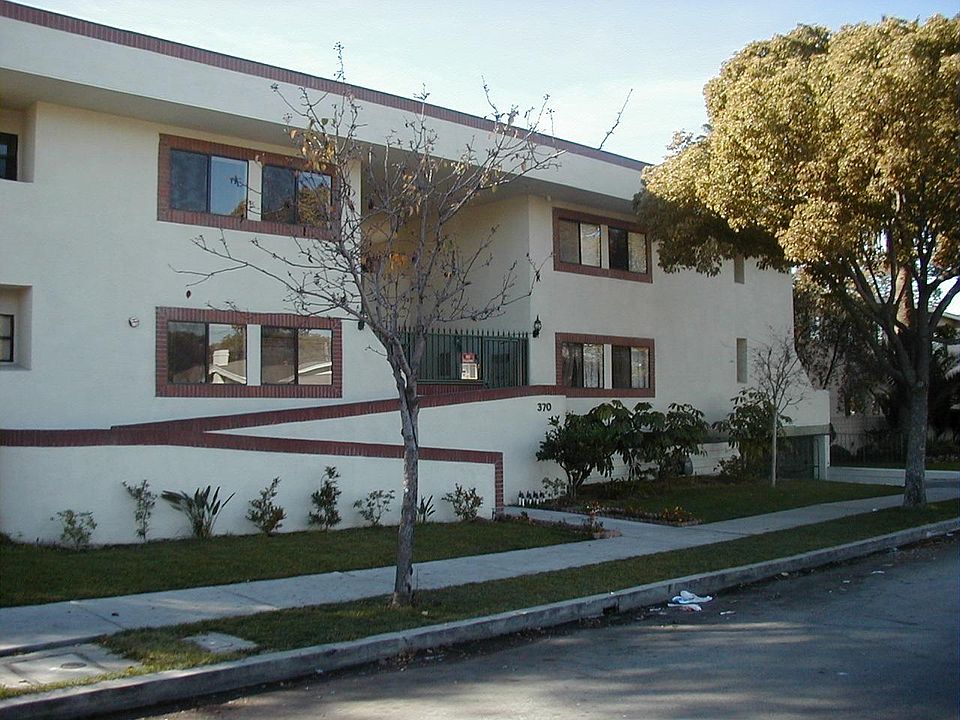 1st image of 370 W Wilson Ave APT 211