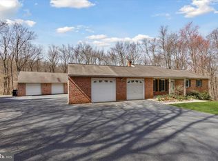 232 Old State Rd, Boyertown, PA 19512