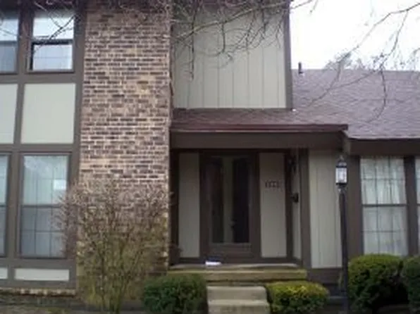 25089 Oakbrooke Dr #1, Southfield, MI 48033