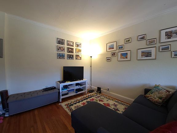 2nd image of 2045A Commonwealth Ave #A45