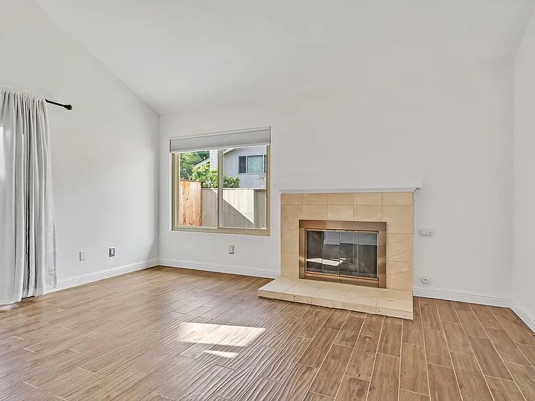1486 Cactusridge St — Photo 4