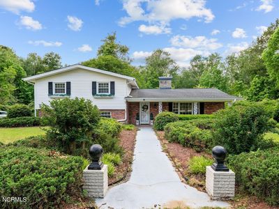735 Half Moon Road, New Bern, NC, 28560