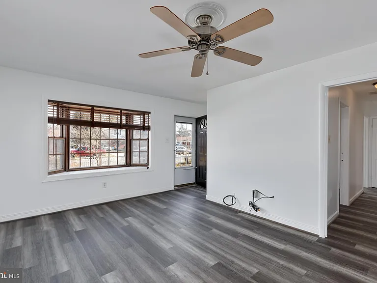 4114 Lees Corner Rd — Photo 10