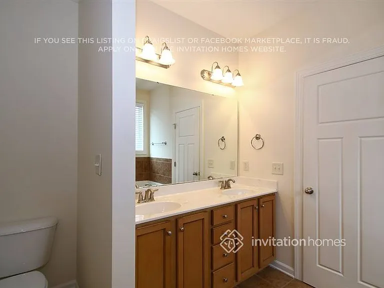 35 Baron Ct — Photo 12