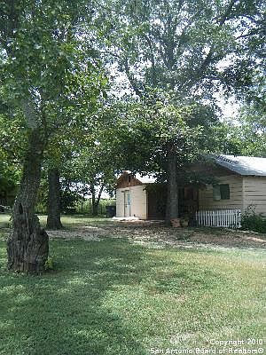 2nd image of 2357 FM 1044
