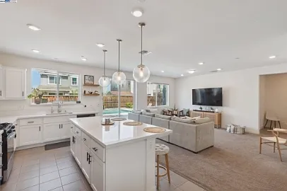 17451 Graceada Lane - 1 — Photo 4