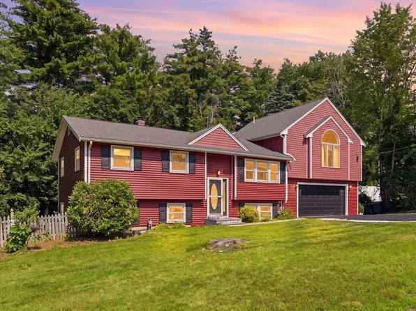 14 Briscoe Rd, Groveland, MA 01834