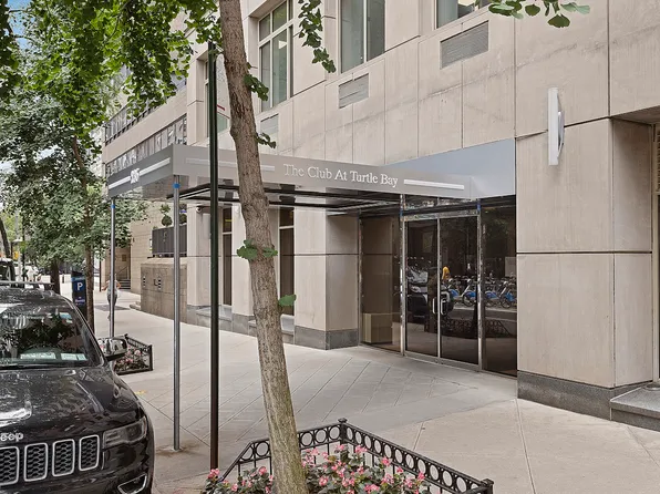 236 East 47th Street image 14 of 14