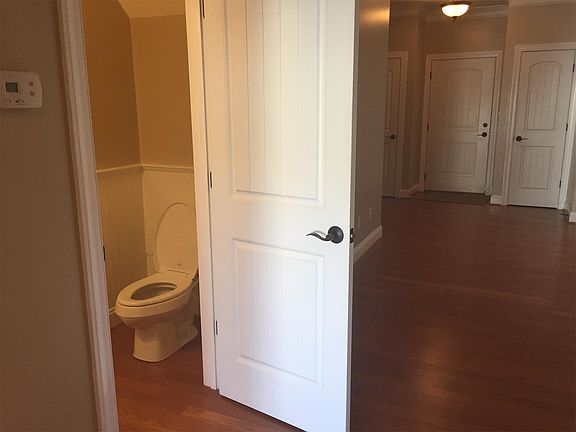 2nd image of 516 Capstone Dr #1