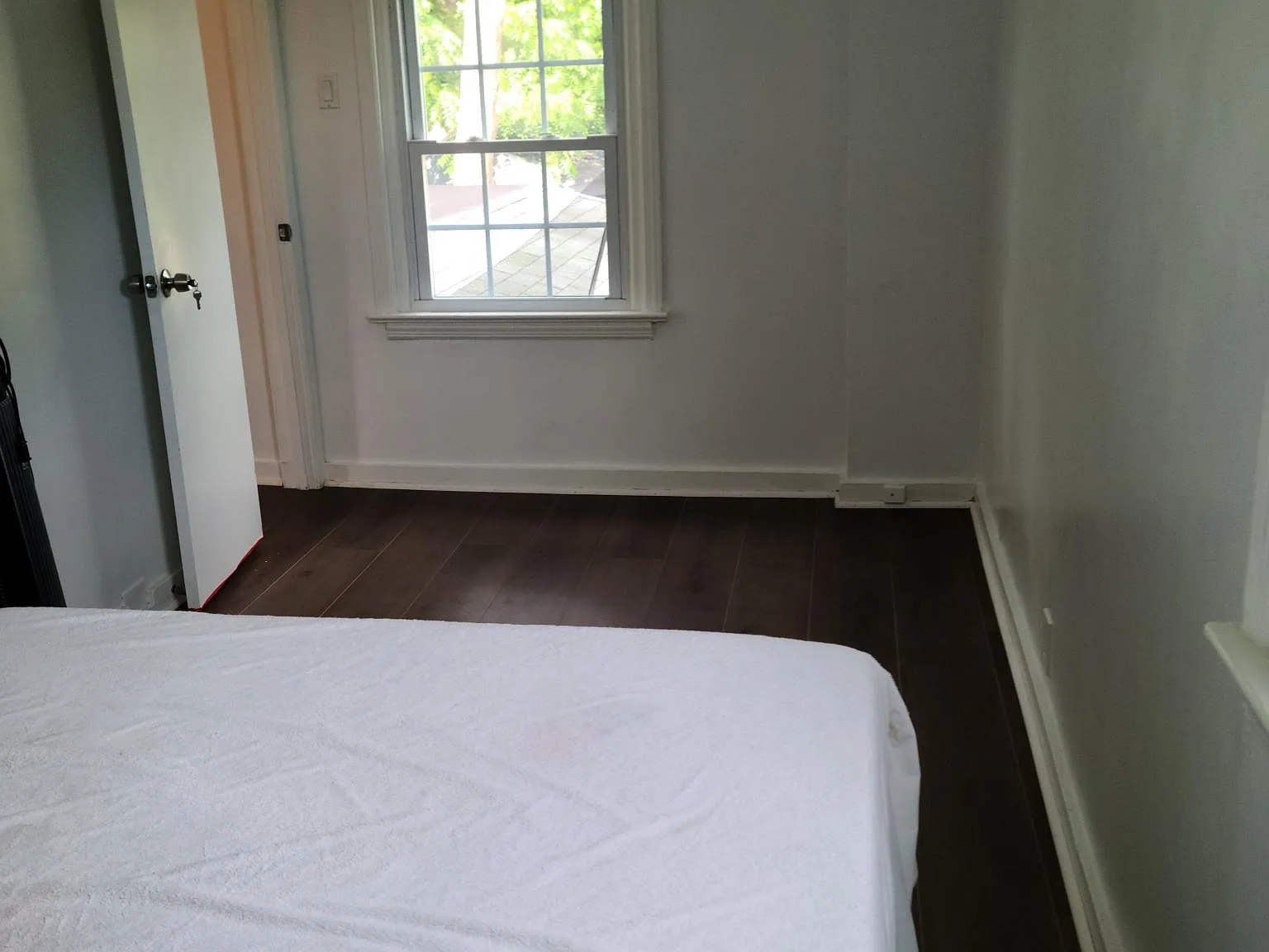 1 bed, 200 sqft, $750 — Photo 3