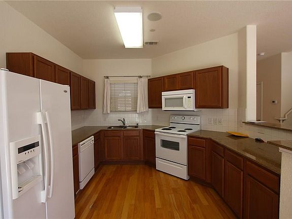 5th image of 2116 Oklahoma Ave