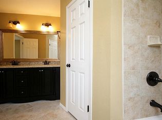 3106 Founders Green Cir, Pearland, TX 77581