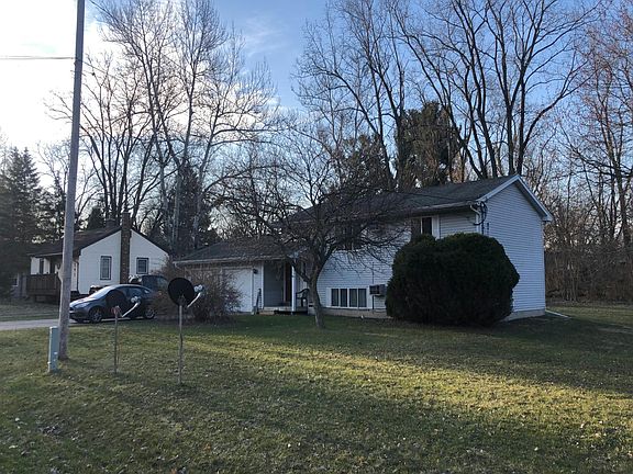 2nd image of 1401 Bennett Rd #1403