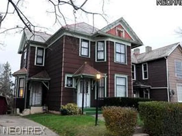 319 Woodlawn Ave, Cambridge, OH 43725