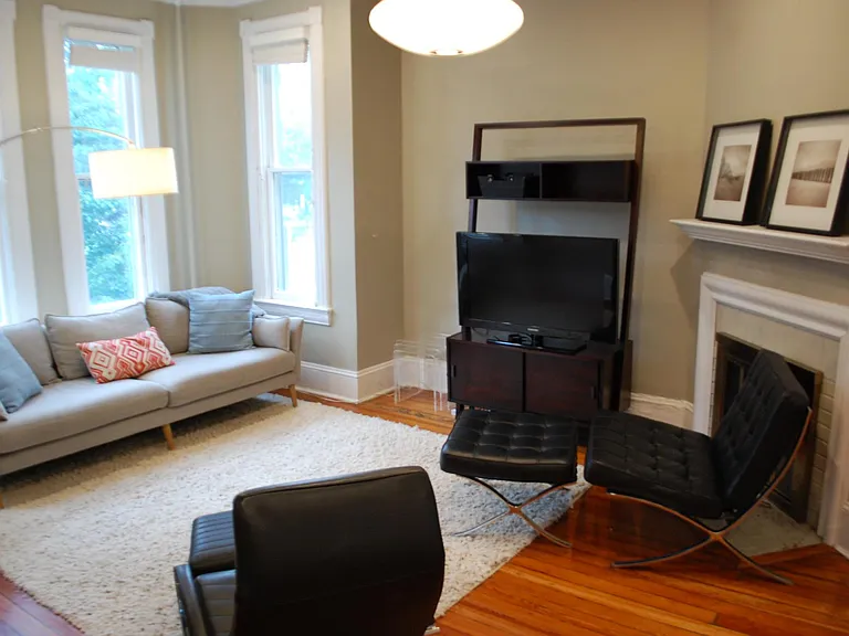 302 4th St SE — Photo 20