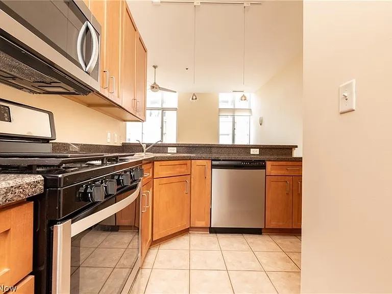 1951 W 26th St #316 — Photo 14